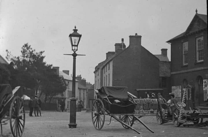 19th century photo of the town square